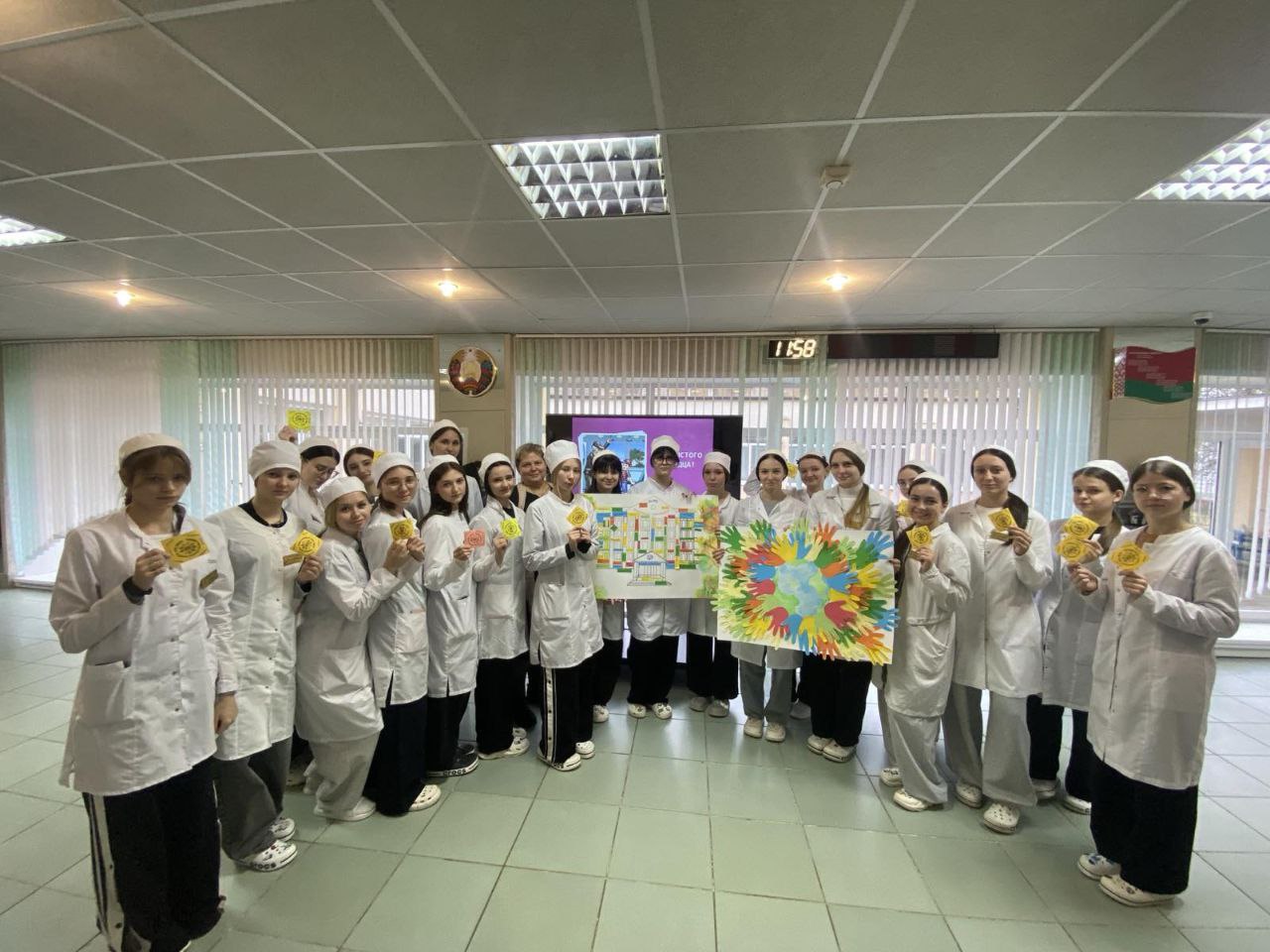 photo 5210763729669131142 y