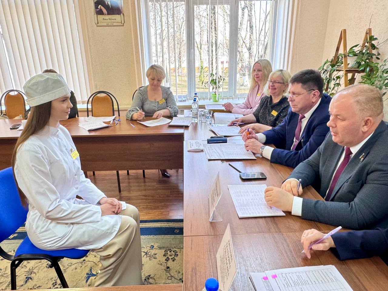 photo 5344020694959855447 y