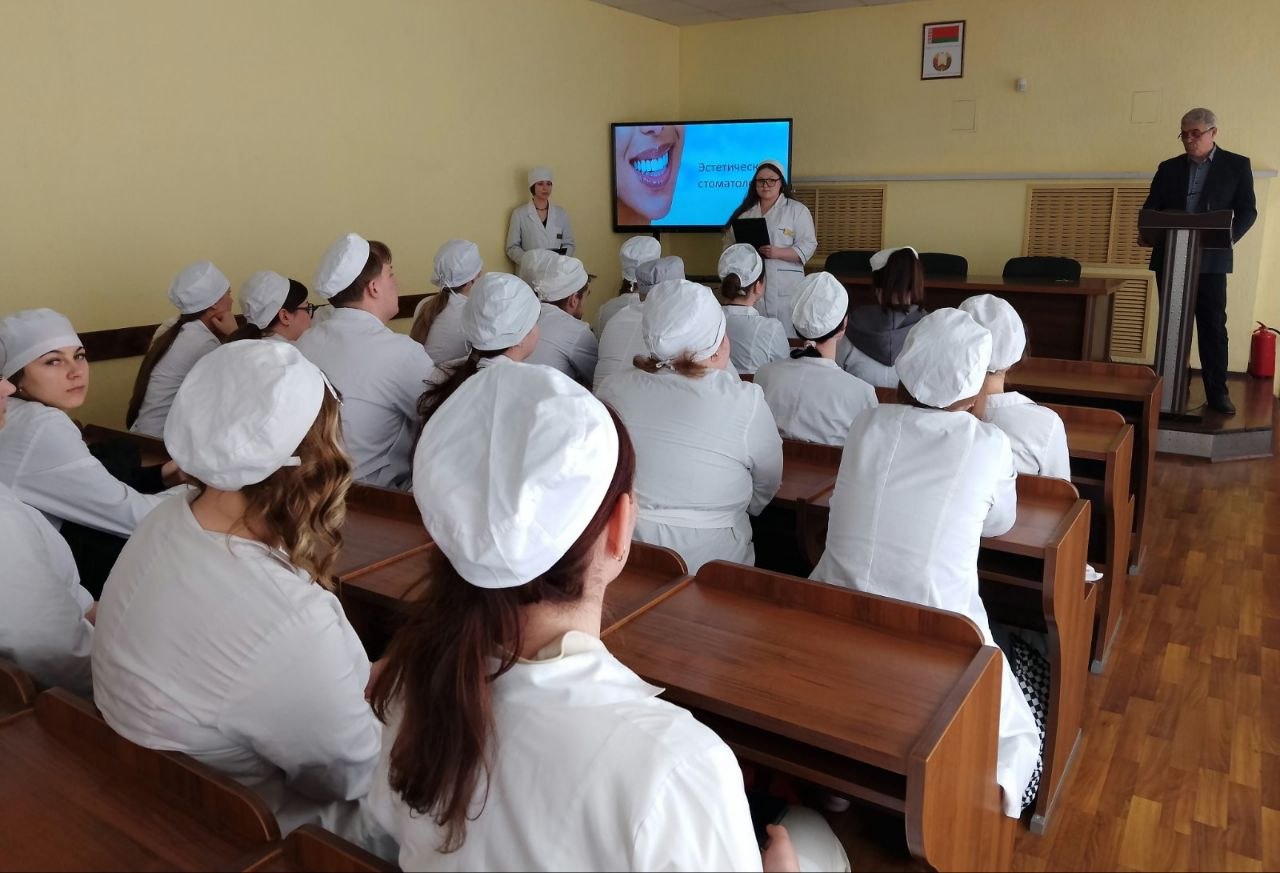 photo 5402267293376517099 y